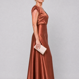 Robe Maxi à Encolure Croisée et Manches Courtes