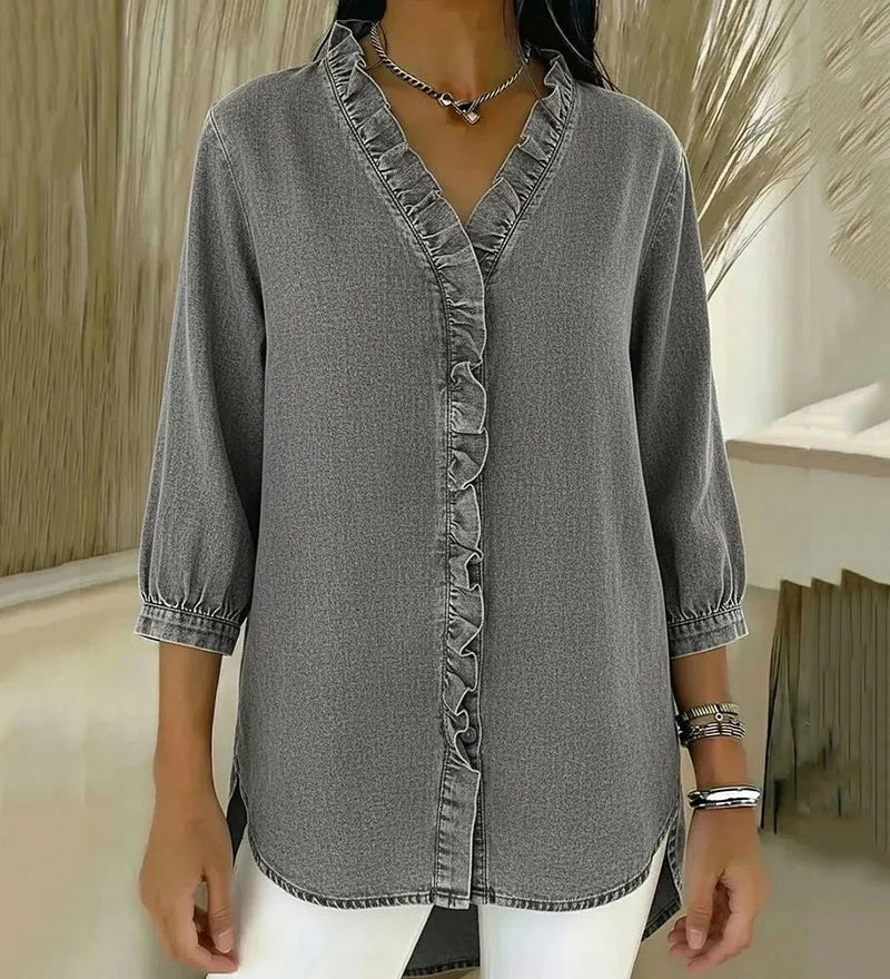 Clémence™ — Blouse fluide col V volanté