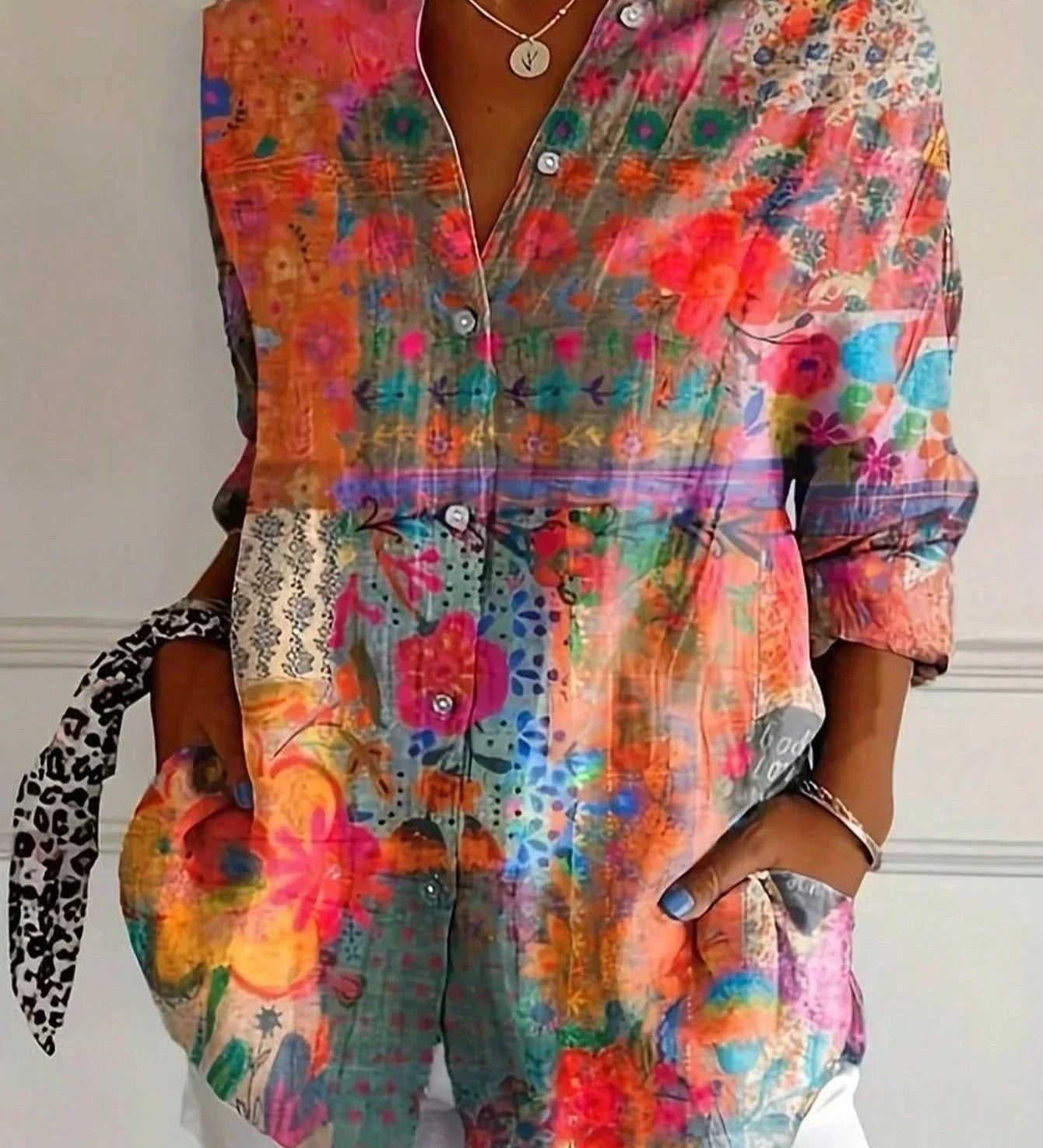 Élianne™ — Blouse élégante aux couleurs durables