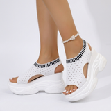 Roxelane™ — Sandale plateforme strass urban chic audacieux