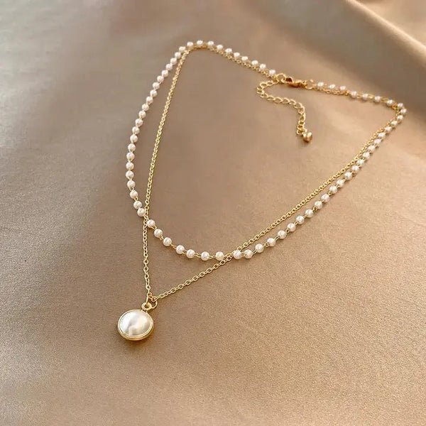 Gold Pearl Pendant Necklace