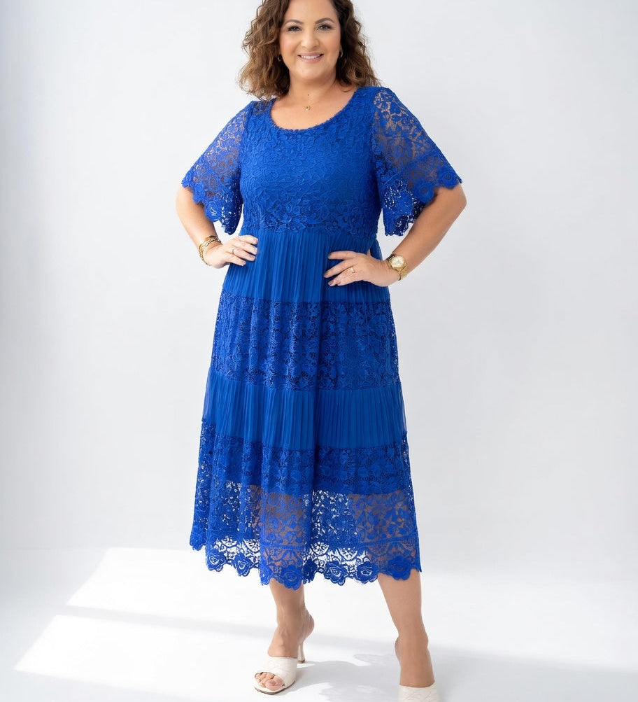 Clarisse™ — Robe midi élégante à dentelle délicate