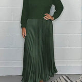 Claudine™ – La Robe Pull Plissée Élégance et Confort